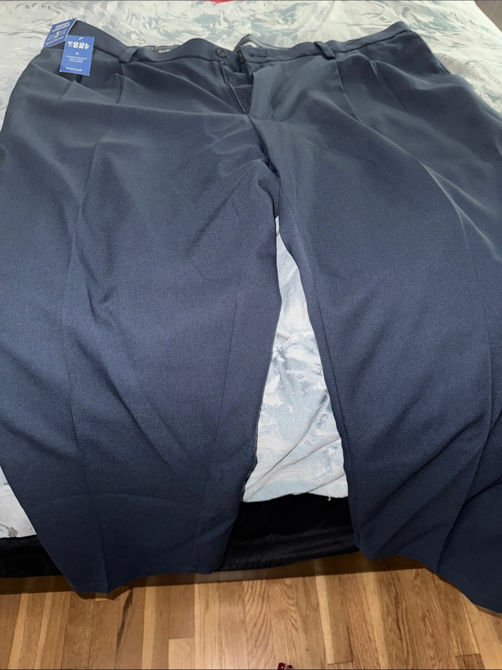NWT- Haggar Cool Dry Men's Dark Navy Dress Pants